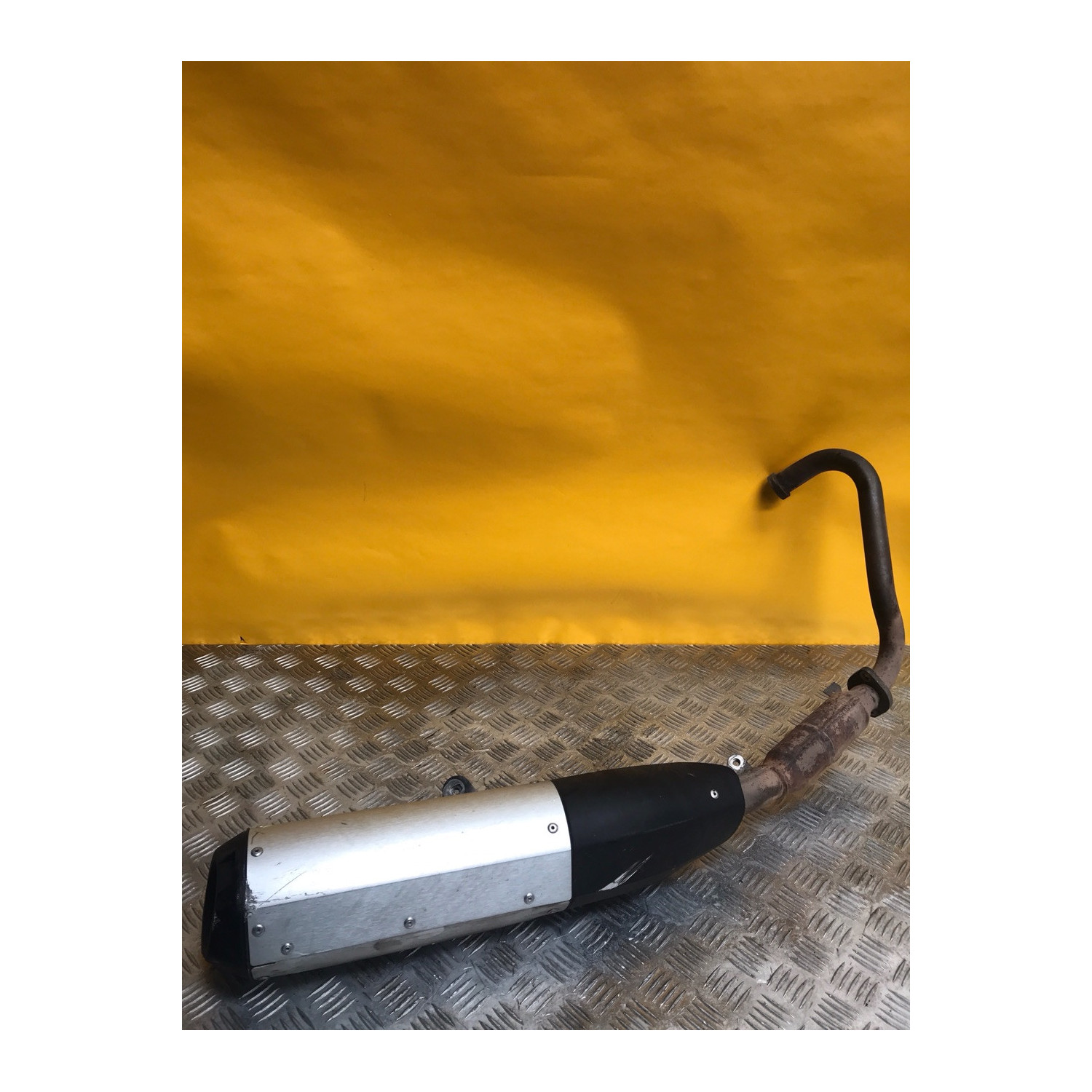 Ligne échappement pour YAMAHA MT 125 2016
