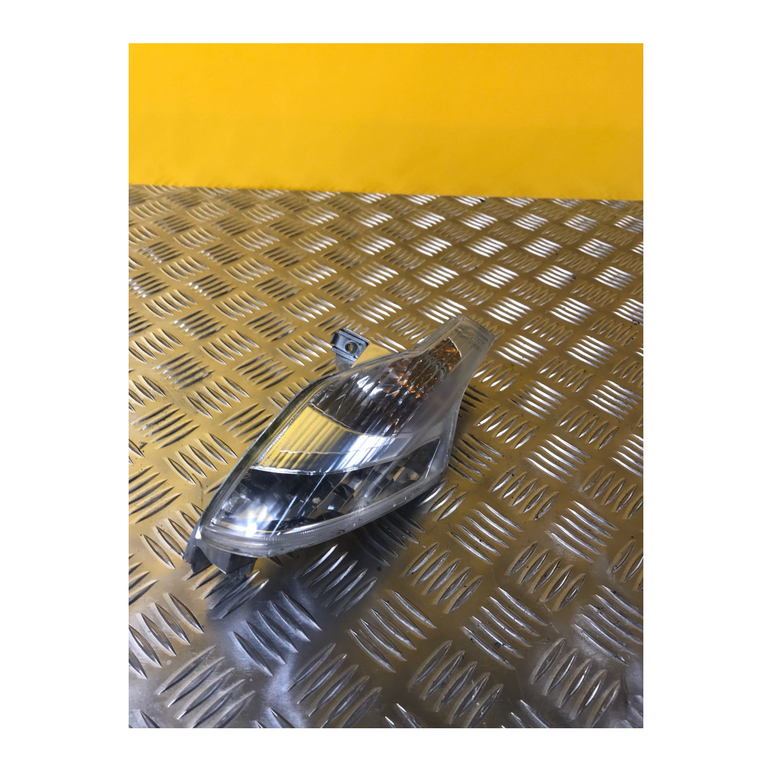 Clignotant arrière gauche pour PIAGGIO BEVERLY 2020