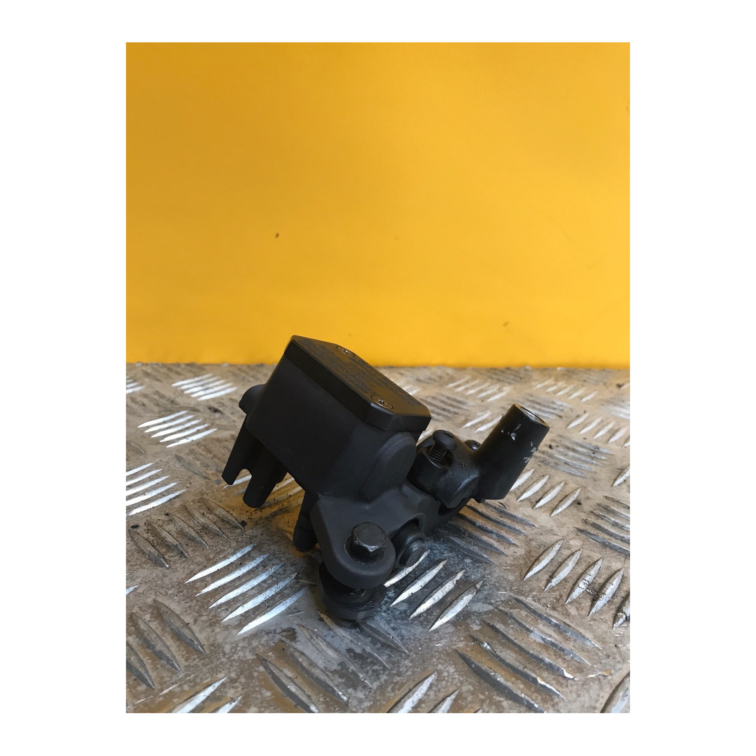 Maitre cylindre frein arrière pour YAMAHA XMAX 125 2011