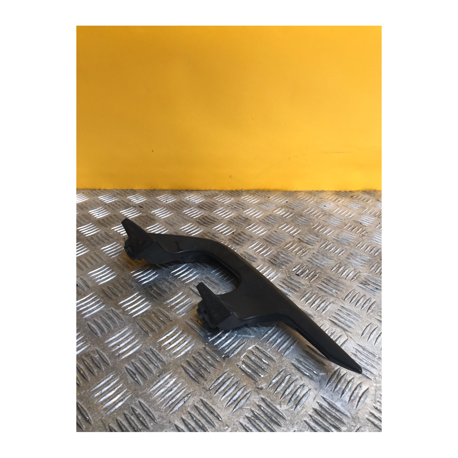 Poignée passager droite pour YAMAHA XMAX 125 2011
