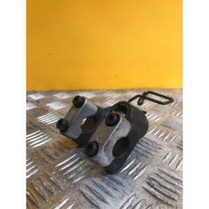 Support guidon pour YAMAHA XMAX 125 2011
