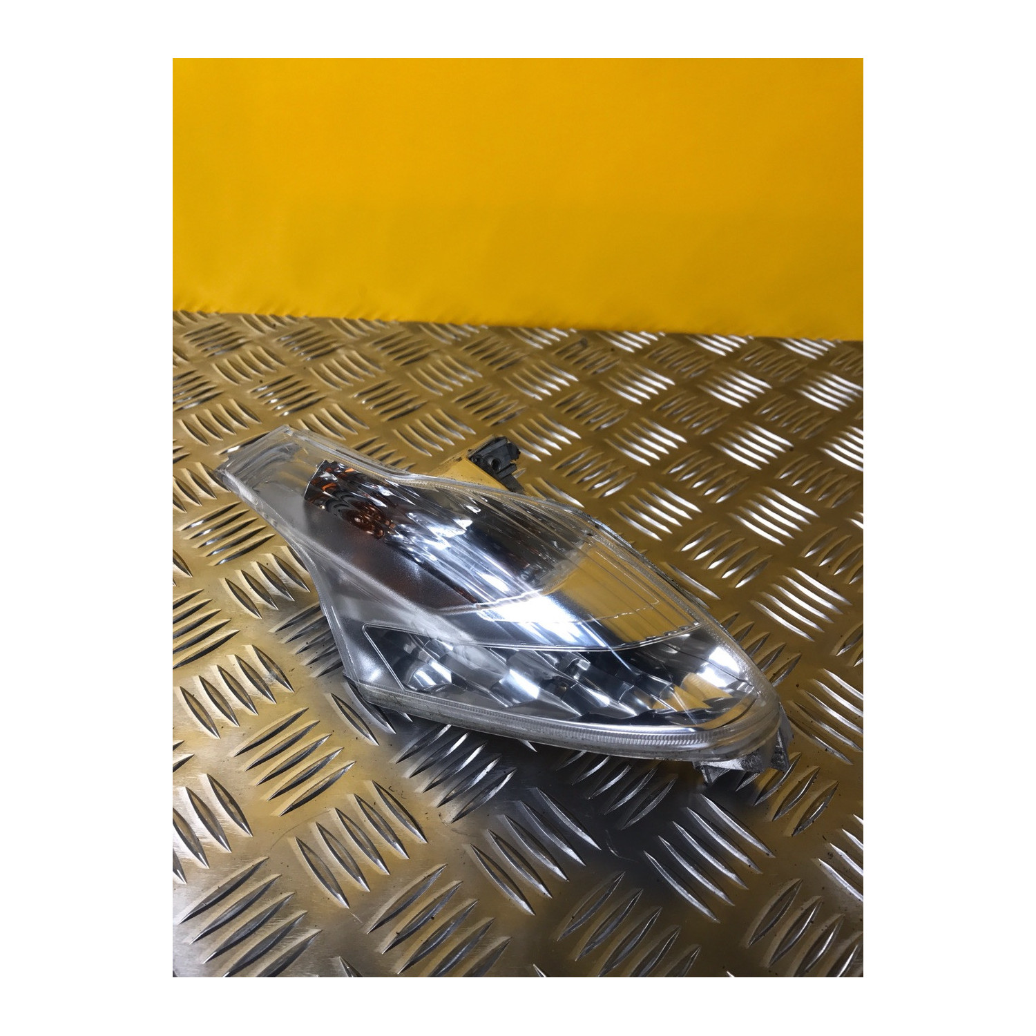 Clignotant arrière droit pour PIAGGIO BEVERLY 2020