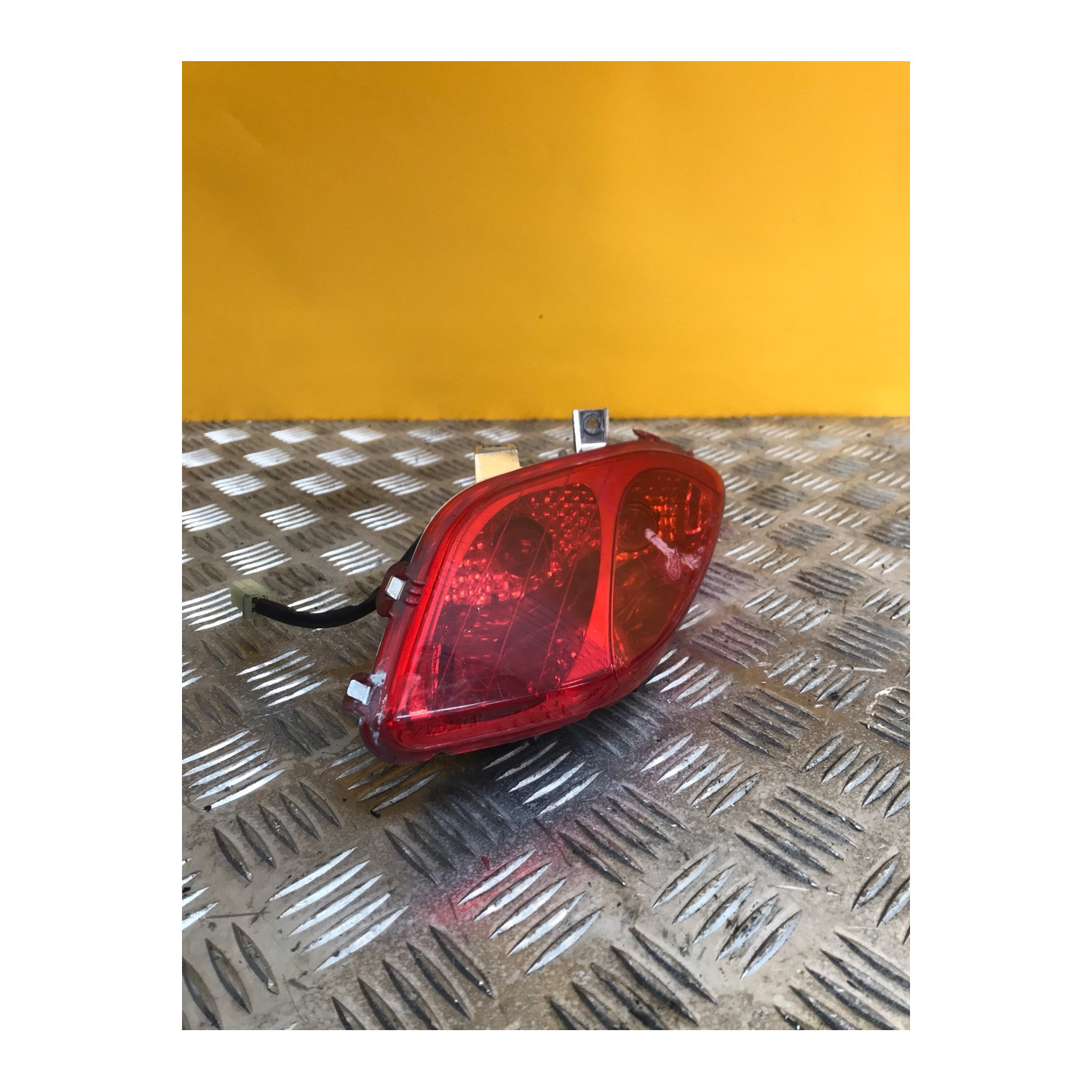 Feux arriere droit pour YAMAHA XMAX 125 2011