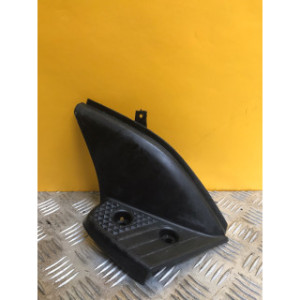 Repose pied arrière droit pour MBK STUNT 50 2005