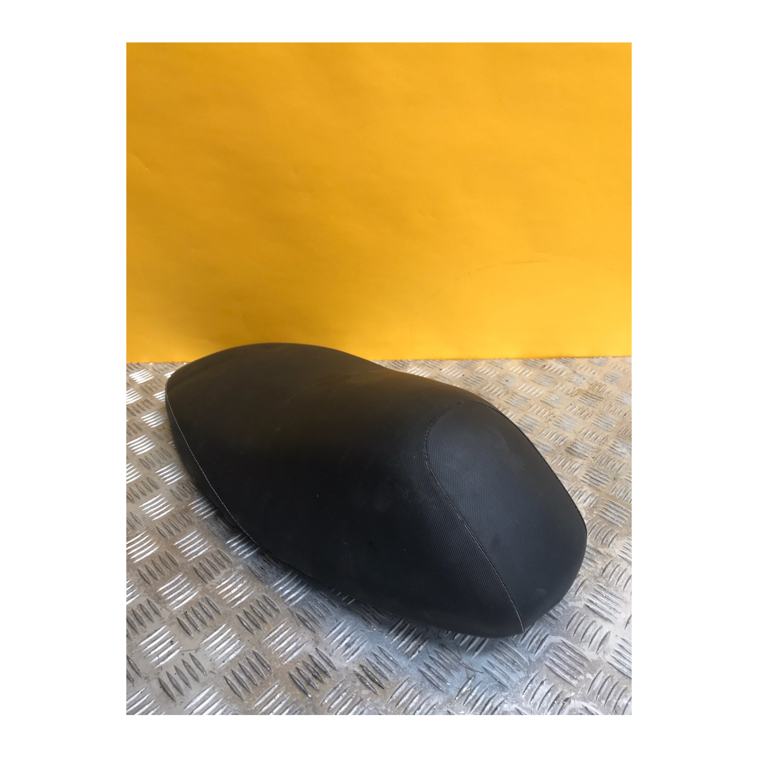 Selle pour MBK STUNT 50 2005