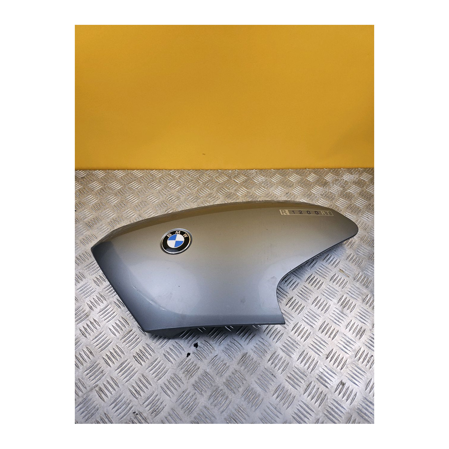 Flanc de carénage gauche pour BMW R 1200 RT ABS 2005