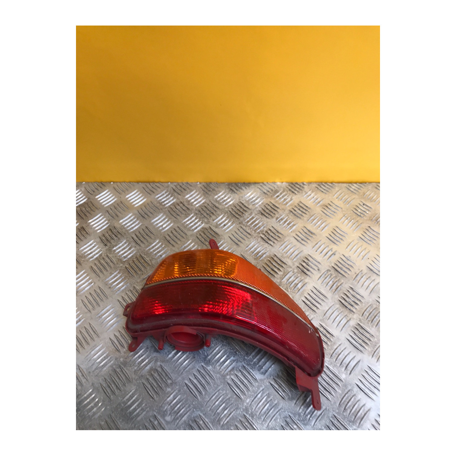 Feux arriere droit pour SUZUKI BURGMAN 650 2010