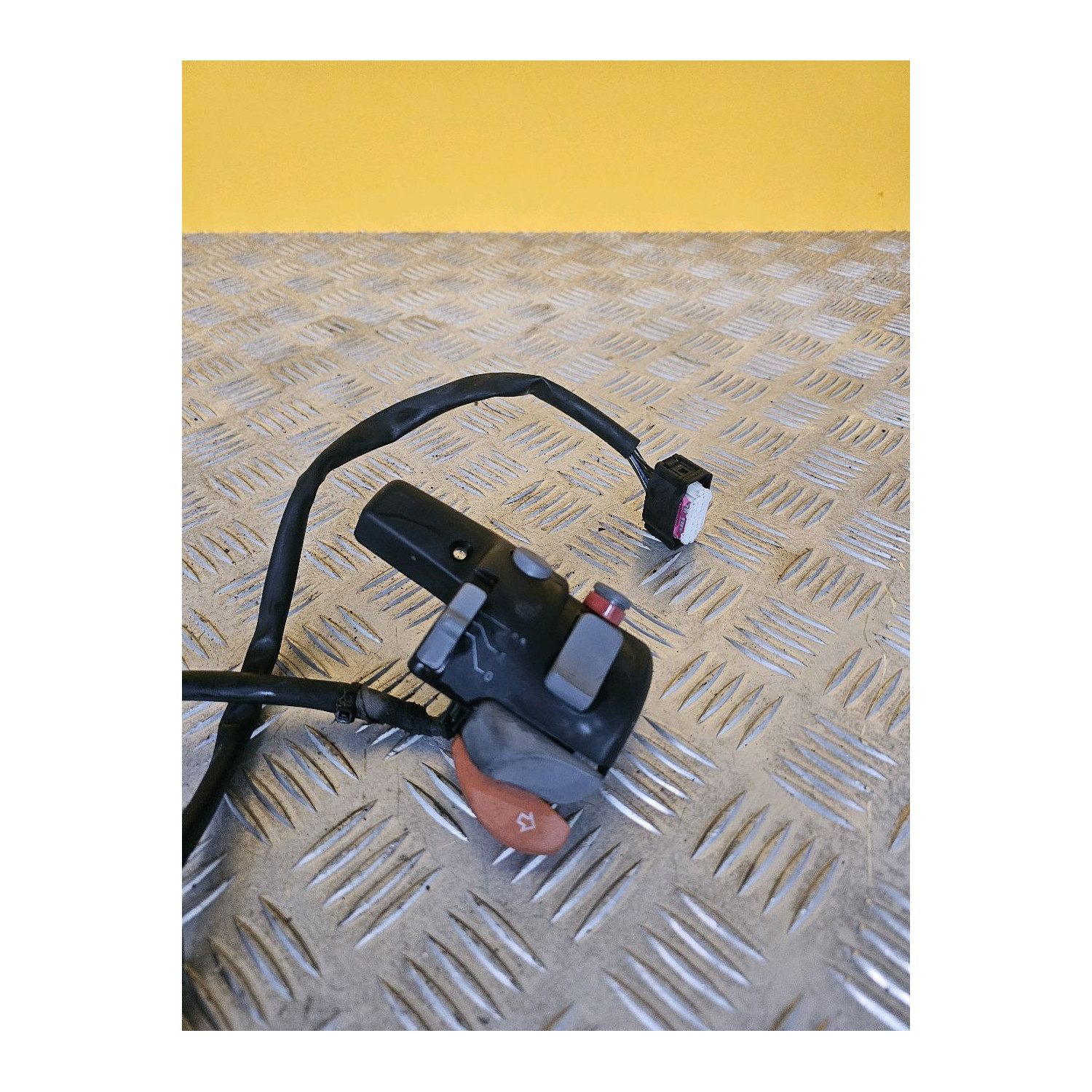 Commodo droit démarrage pour BMW R 1200 RT ABS 2005