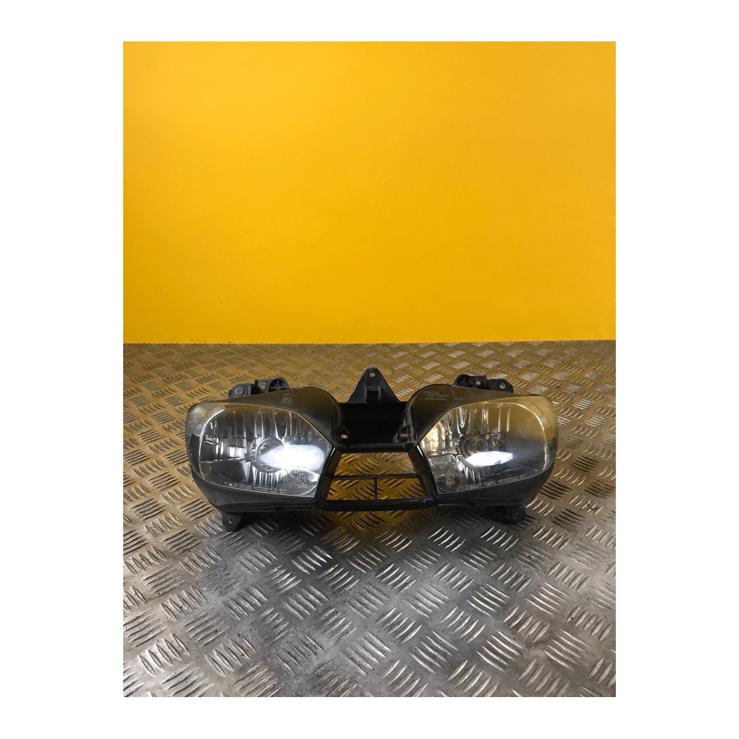 Phare avant pour YAMAHA YZF R 600