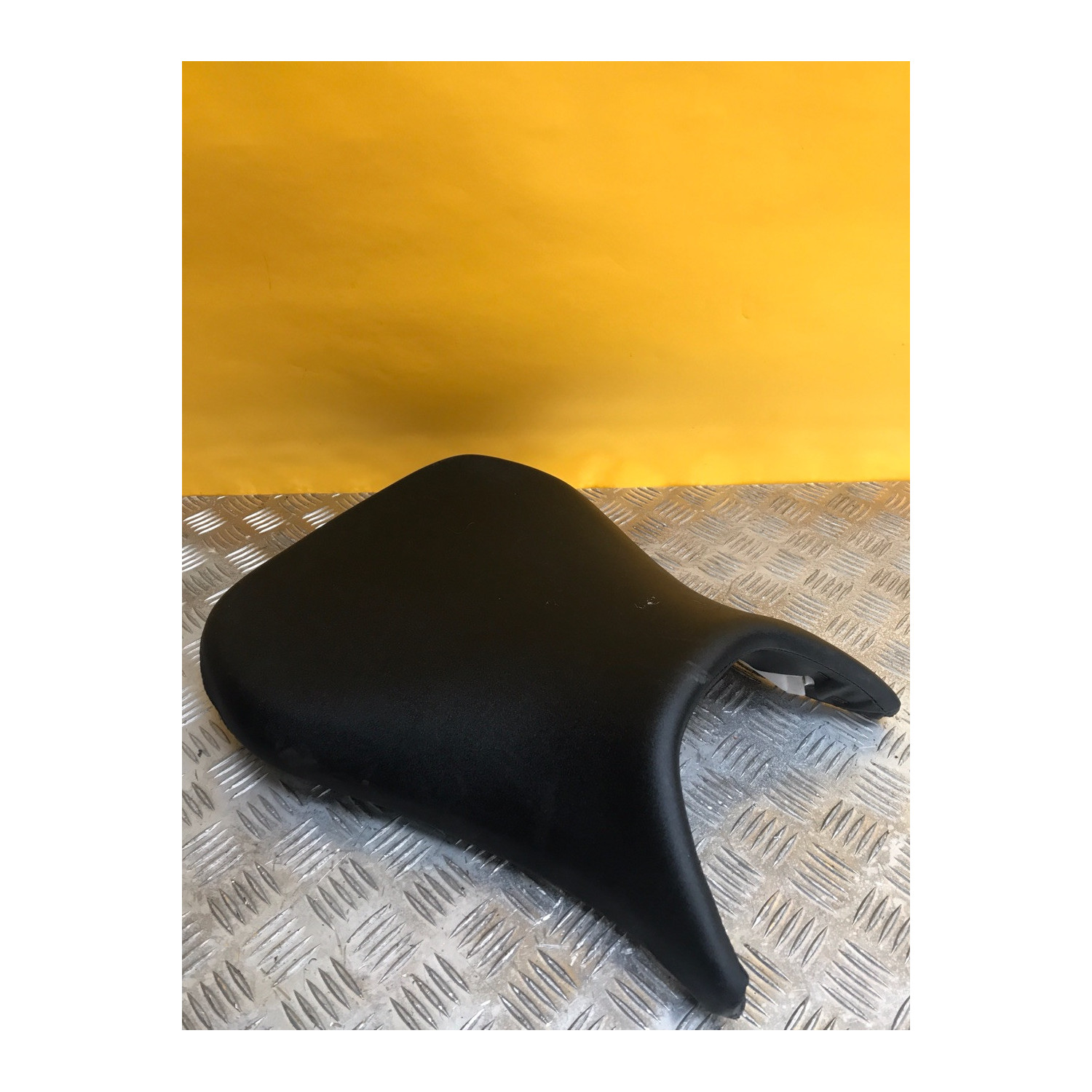 Selle pour YAMAHA YZF R 600 1999