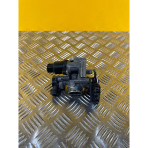 Boitier papillon pour YAMAHA XMAX 125 2011