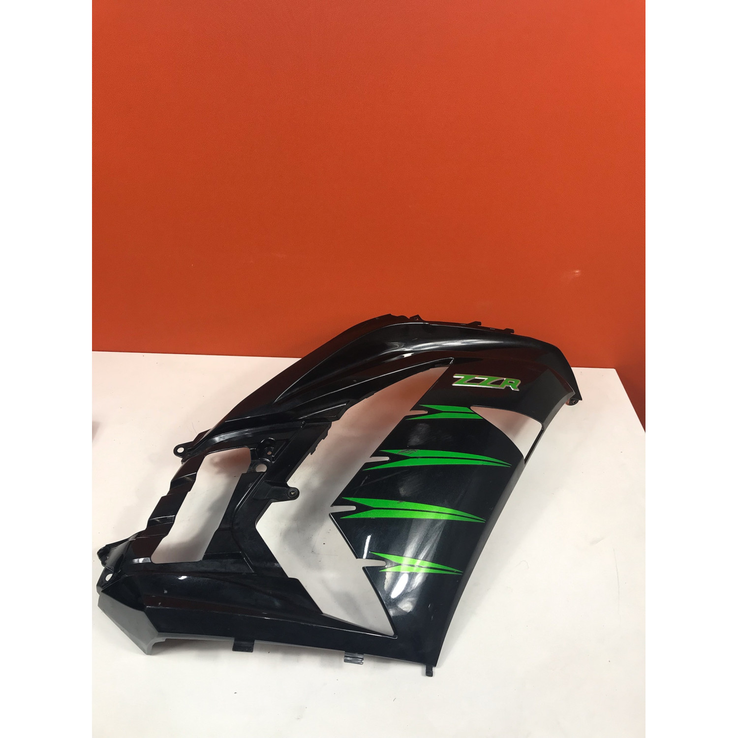 Flanc avant droit pour KAWASAKI ZZR 1400 2015 55028-0511