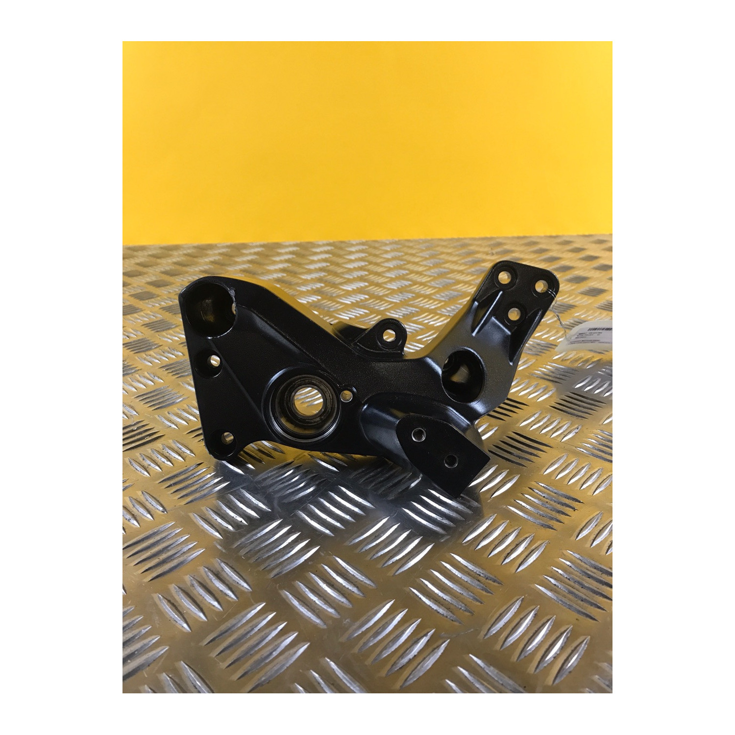 Platine repose pieds arrière droite pour BMW C650 Sport 2016