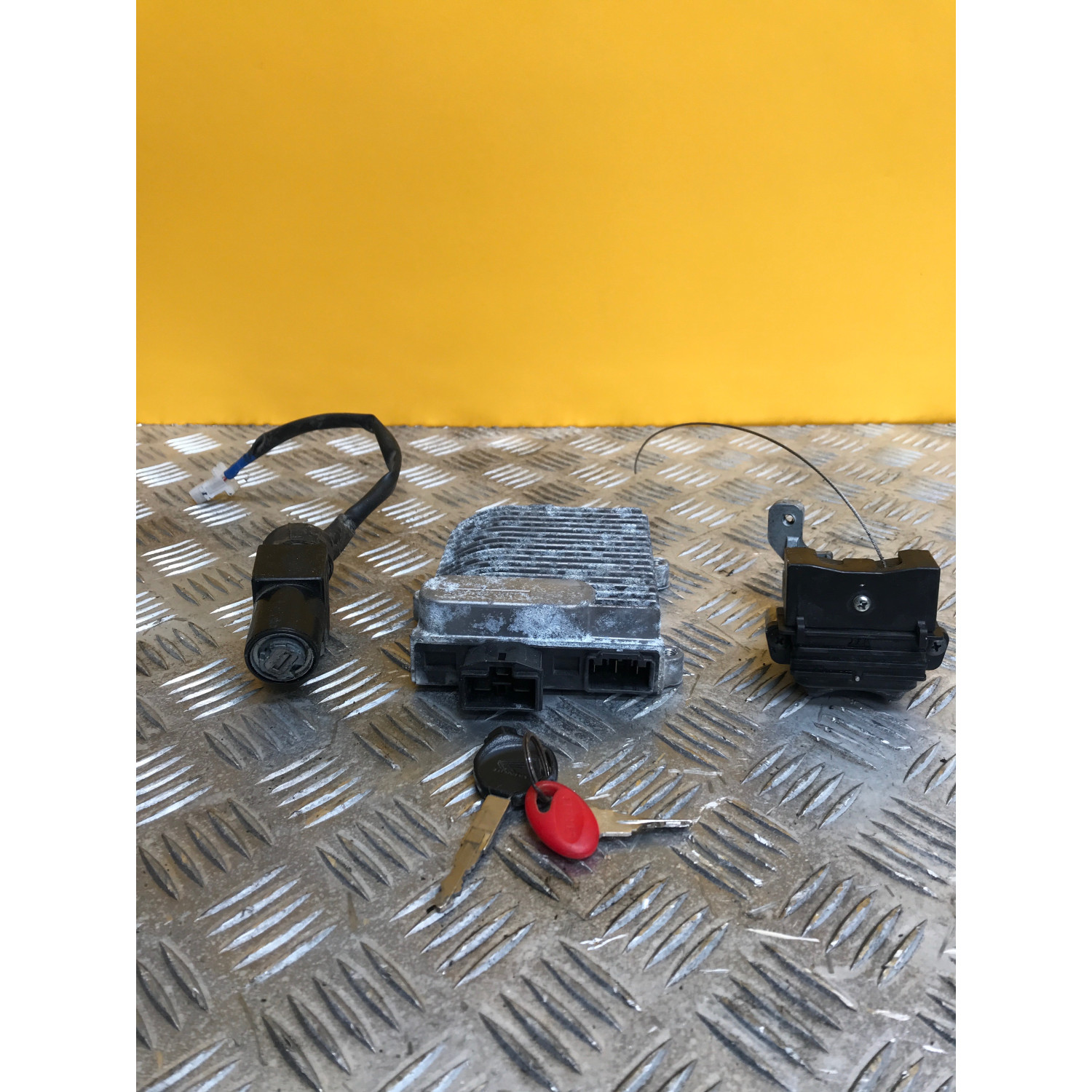 Kit clé Neiman CDI pour HONDA PCX 2011