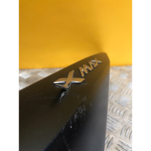 Demi coque arrière gauche pour YAMAHA XMAX 125 2021