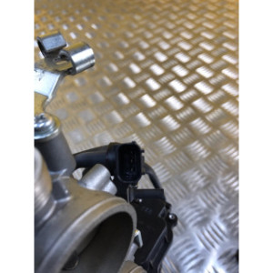 Boitier papillon pour KAWASAKI Z 900 2023