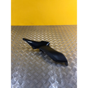 Cache latéral arrière sous selle droit pour KAWASAKI Z 900 2023