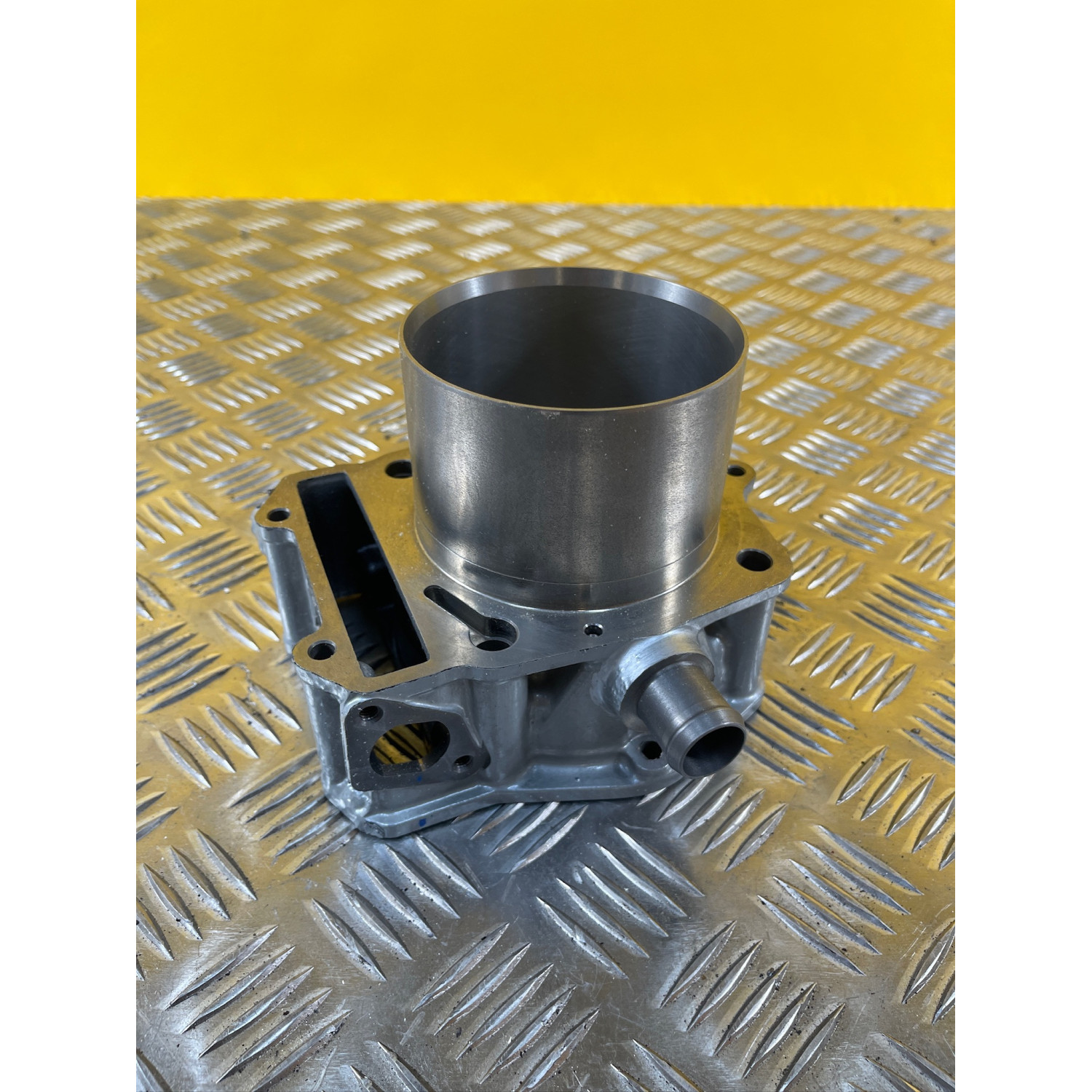 Cylindre pour PIAGGIO MP3 500 2015 1A001833