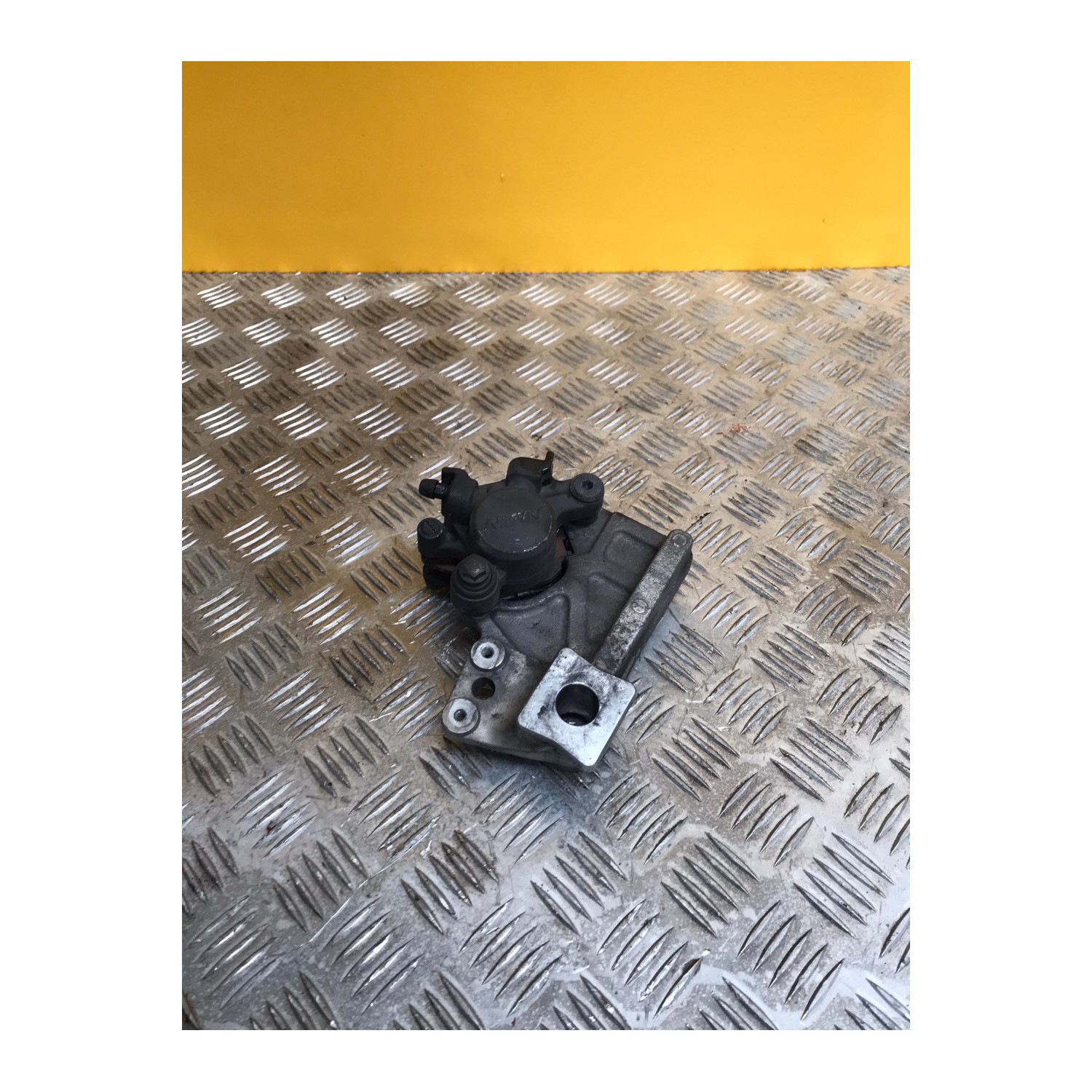 étrier de frein arrière pour SUZUKI GSXF 650 2014