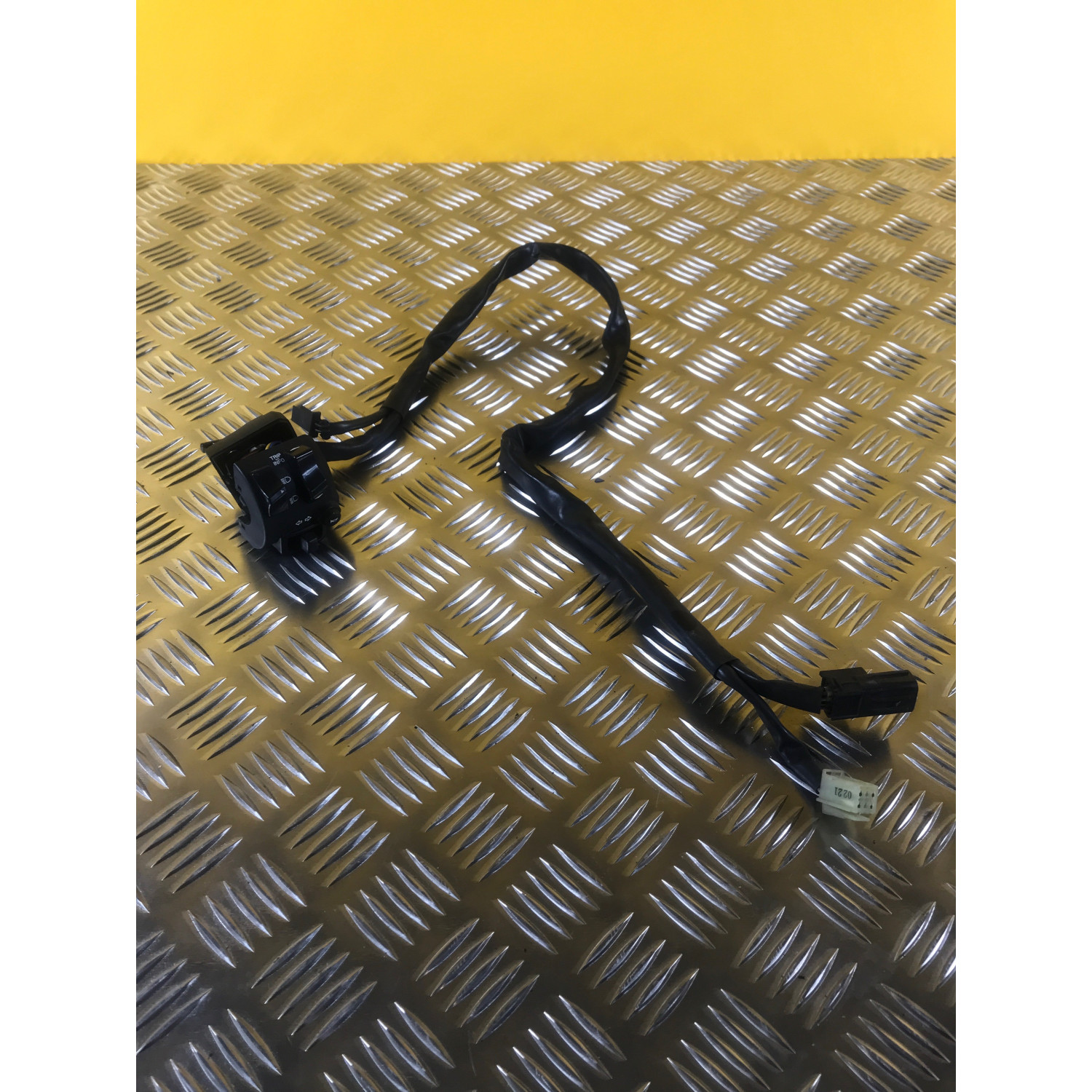 Commodo gauche gestion de l'éclairage pour YAMAHA MT 07 TRACER 2020