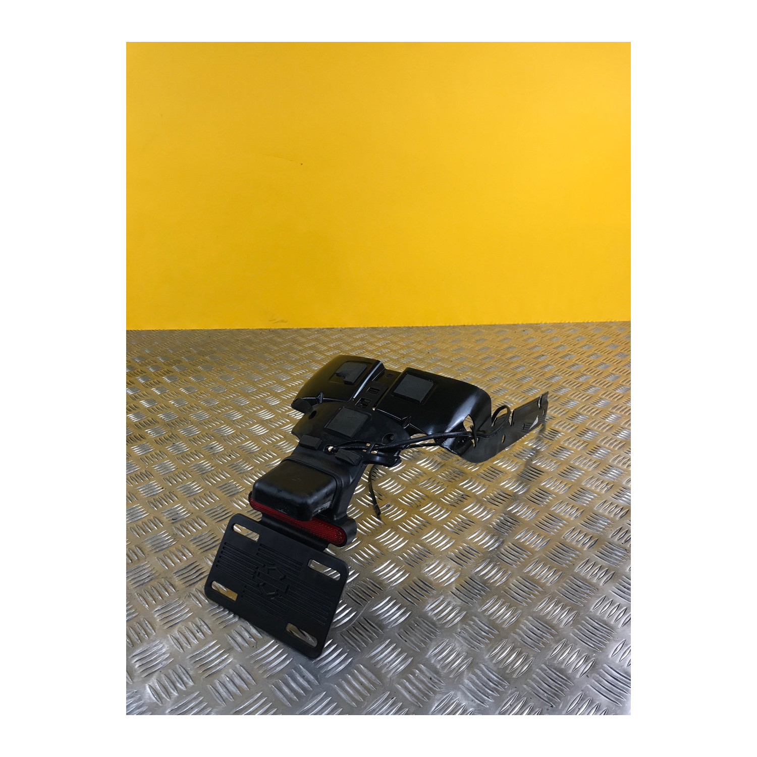 Support de plaque d'immatriculation pour HARLEY DAVIDSON FAT BOY 1450 67900316