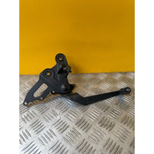 Platine repose pieds avant droite pour YAMAHA MT 07 2020