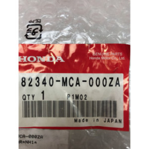 Selle passager pour HONDA GOLDWING 1800 82340-MCA-000ZA