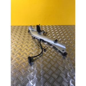 Platine repose pieds avant droite pour BMW R 1200 RT 2006