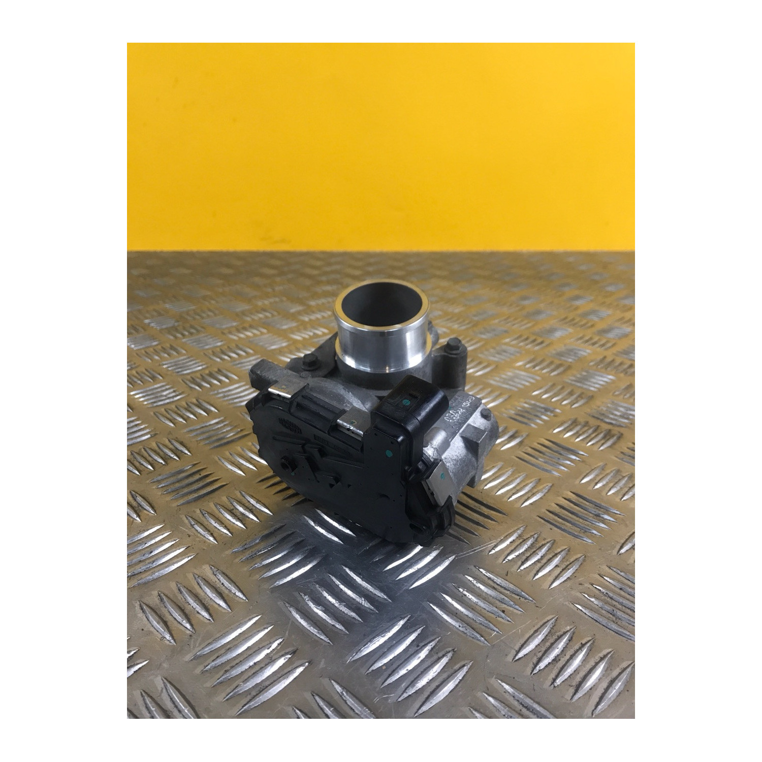 Boitier papillon pour PIAGGIO MP3 530 2024