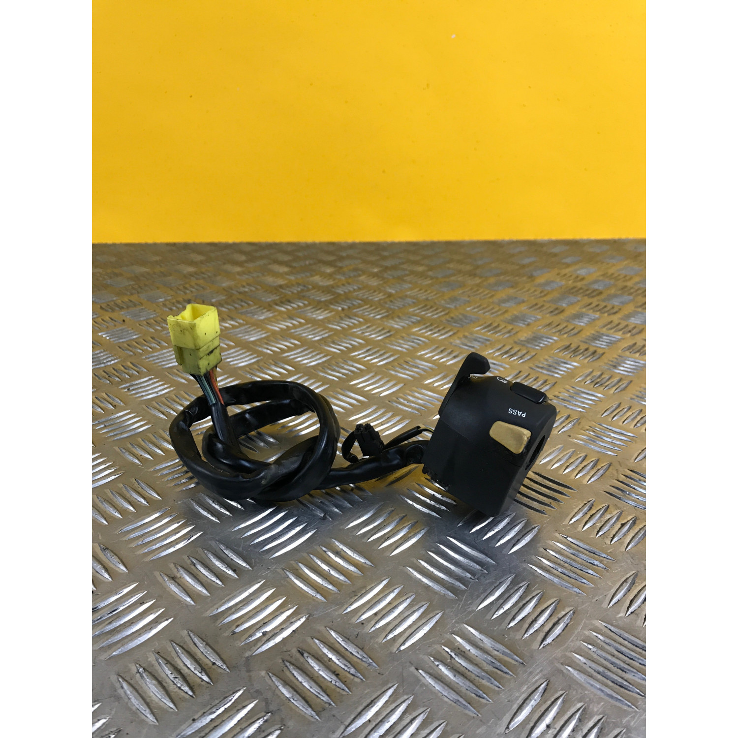 Commodo gauche gestion de l'éclairage pour SUZUKI SV 650 S 2001