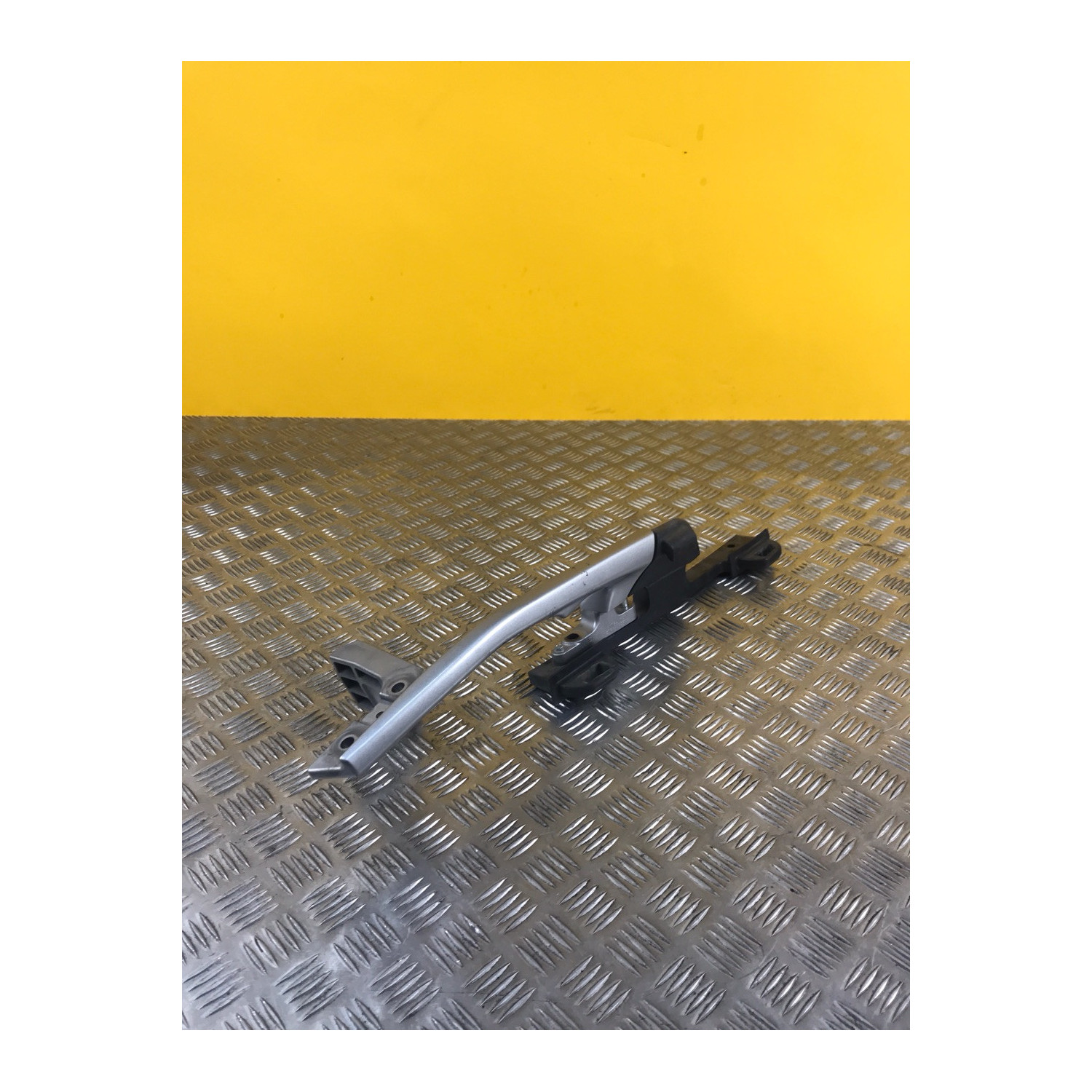 Poignée passager droite pour KAWASAKI GTR 1400 2010