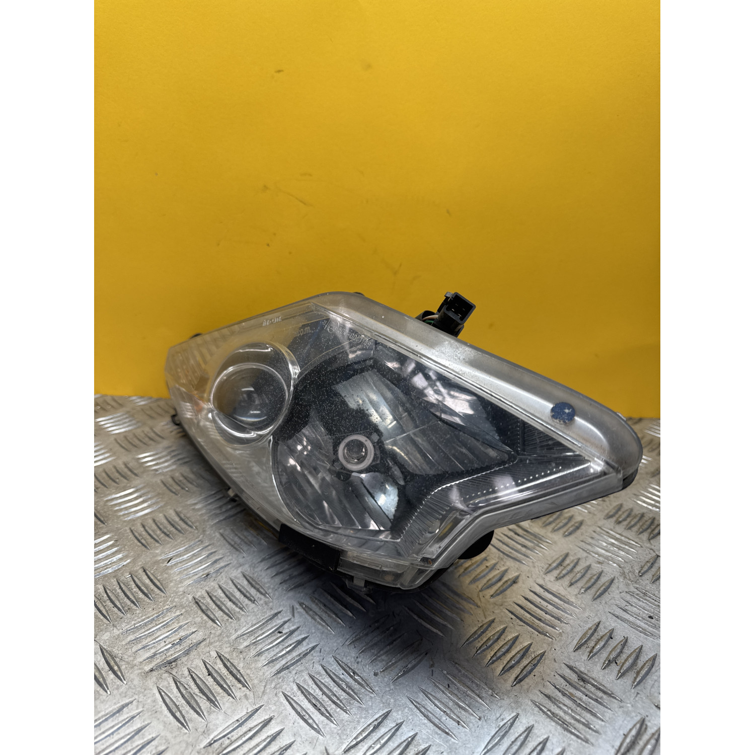 Optique avant gauche pour PEUGEOT SATELIS 125 2007
