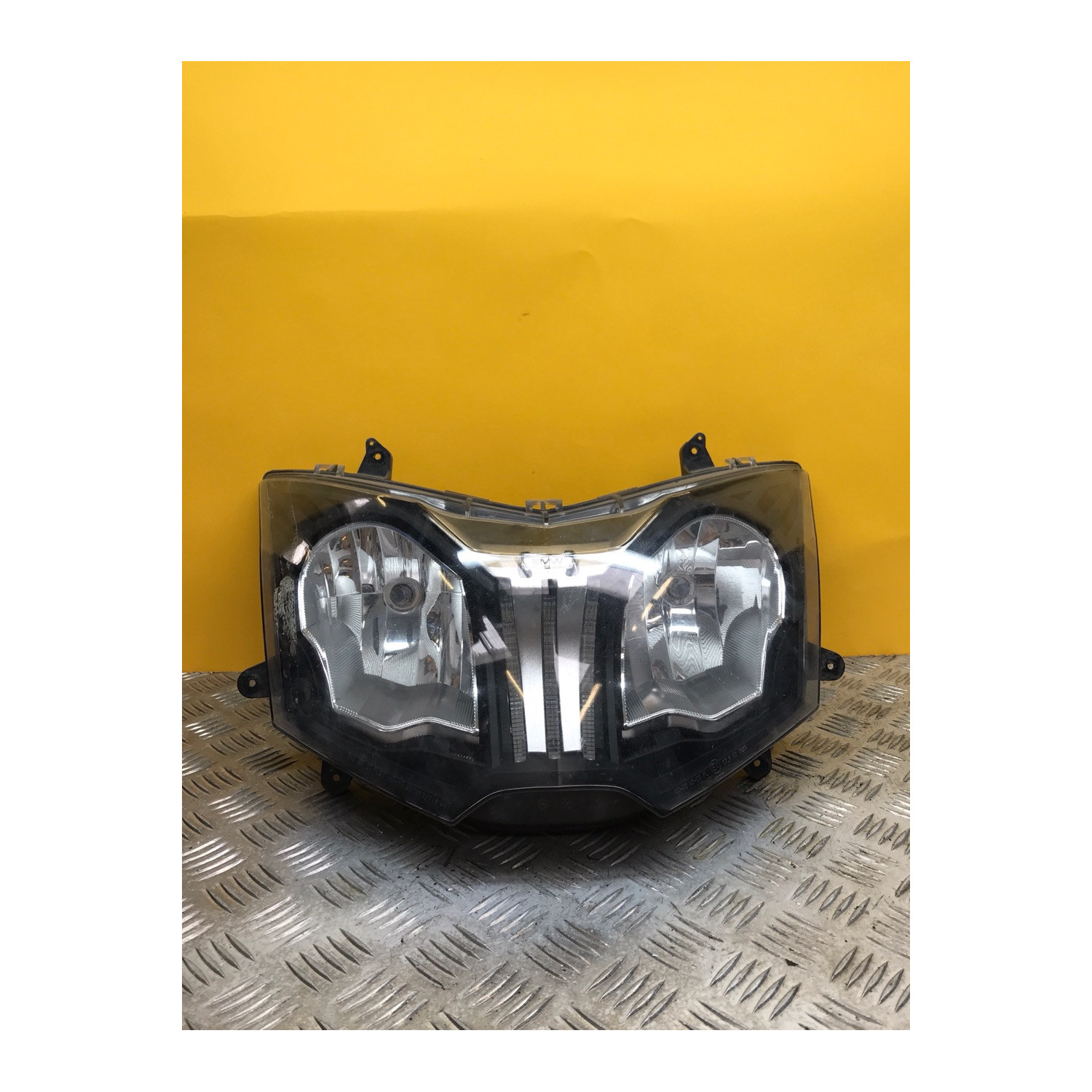 Phare avant pour BMW C650 GT 2012