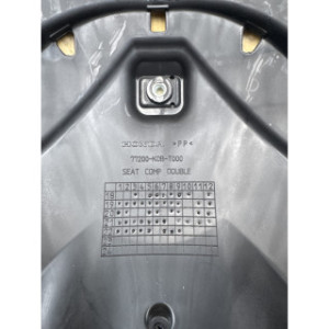 Selle pour HONDA FORZA 125 2022 77200-K0B-T000