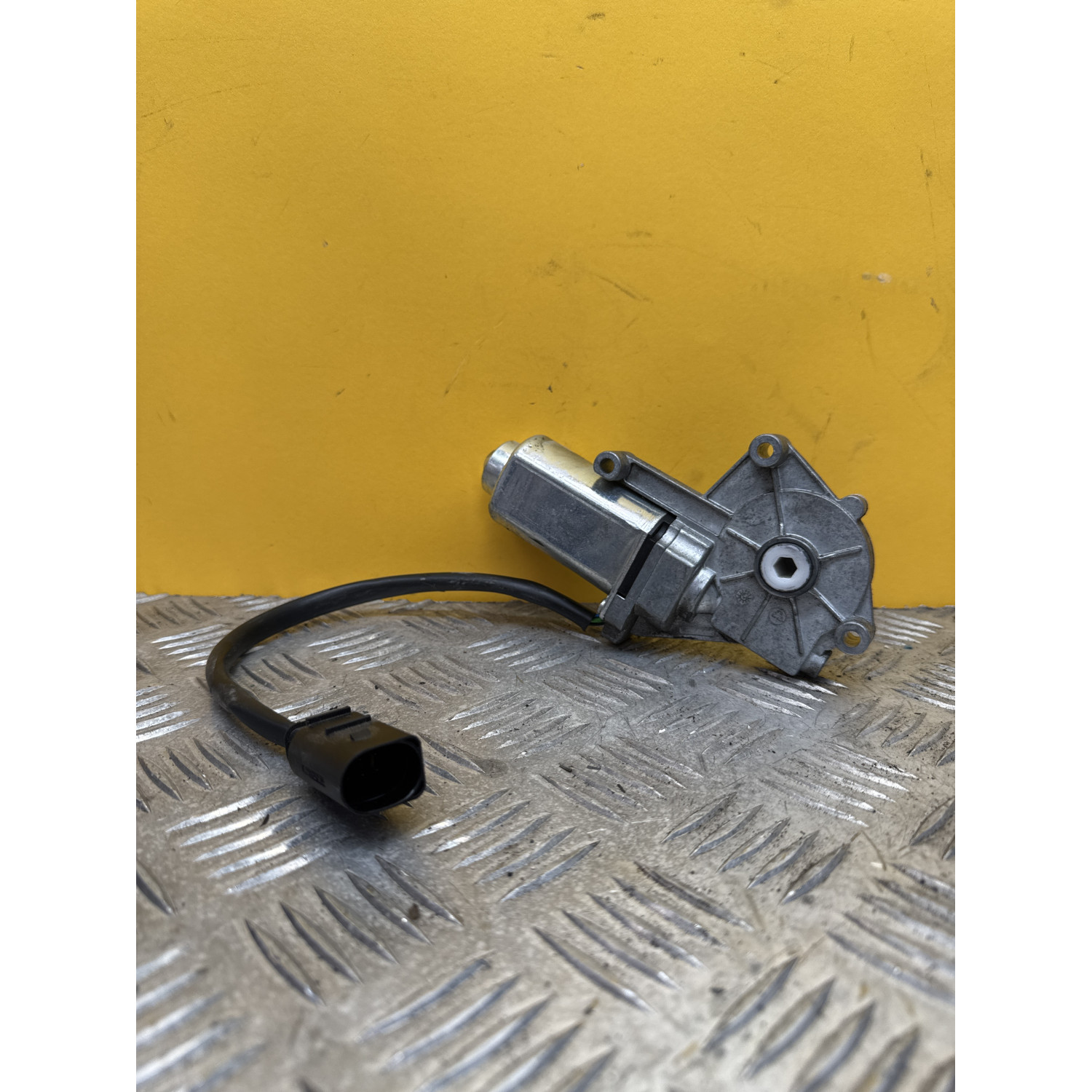 Moteur electrique leve bulle pour BMW R 1250 RT ABS 2022