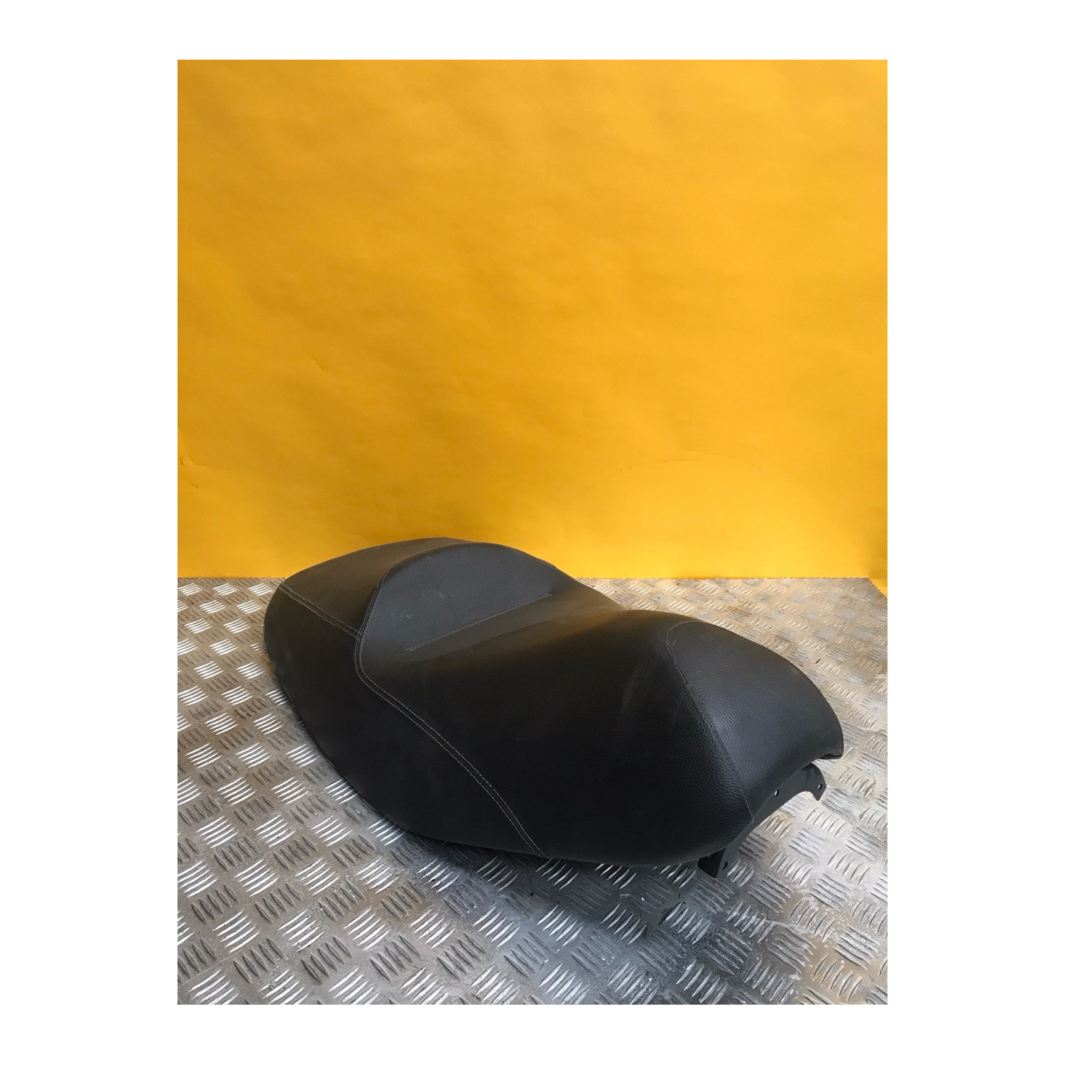 Selle pour PIAGGIO MP3 125 2009