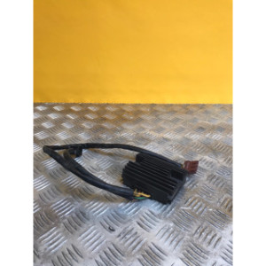 Régulateur de tension pour PIAGGIO MP3 400 2009