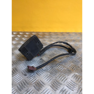 Régulateur de tension pour PIAGGIO MP3 400 2009