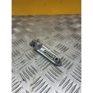 Repose pied avant gauche pour TRIUMPH STREET TRIPLE 660 2018