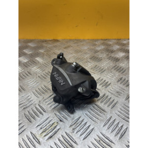 étriers de frein gauche pour TRIUMPH STREET TRIPLE 660 2018