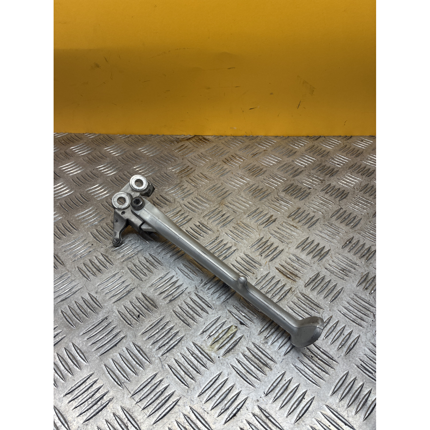 Béquille latérale pour TRIUMPH STREET TRIPLE 660 2018
