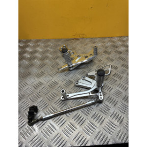 Commandes reculees pour KAWASAKI Z 750 2005