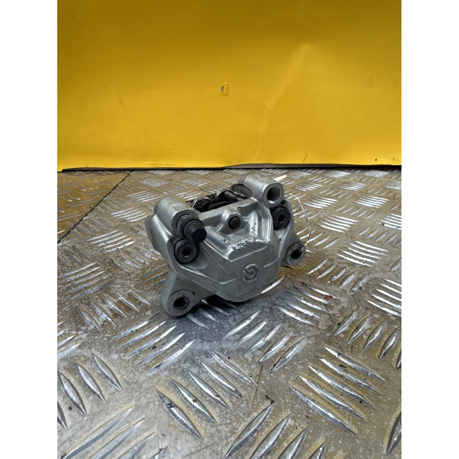 étrier de frein arrière pour YAMAHA XMAX 125 2012