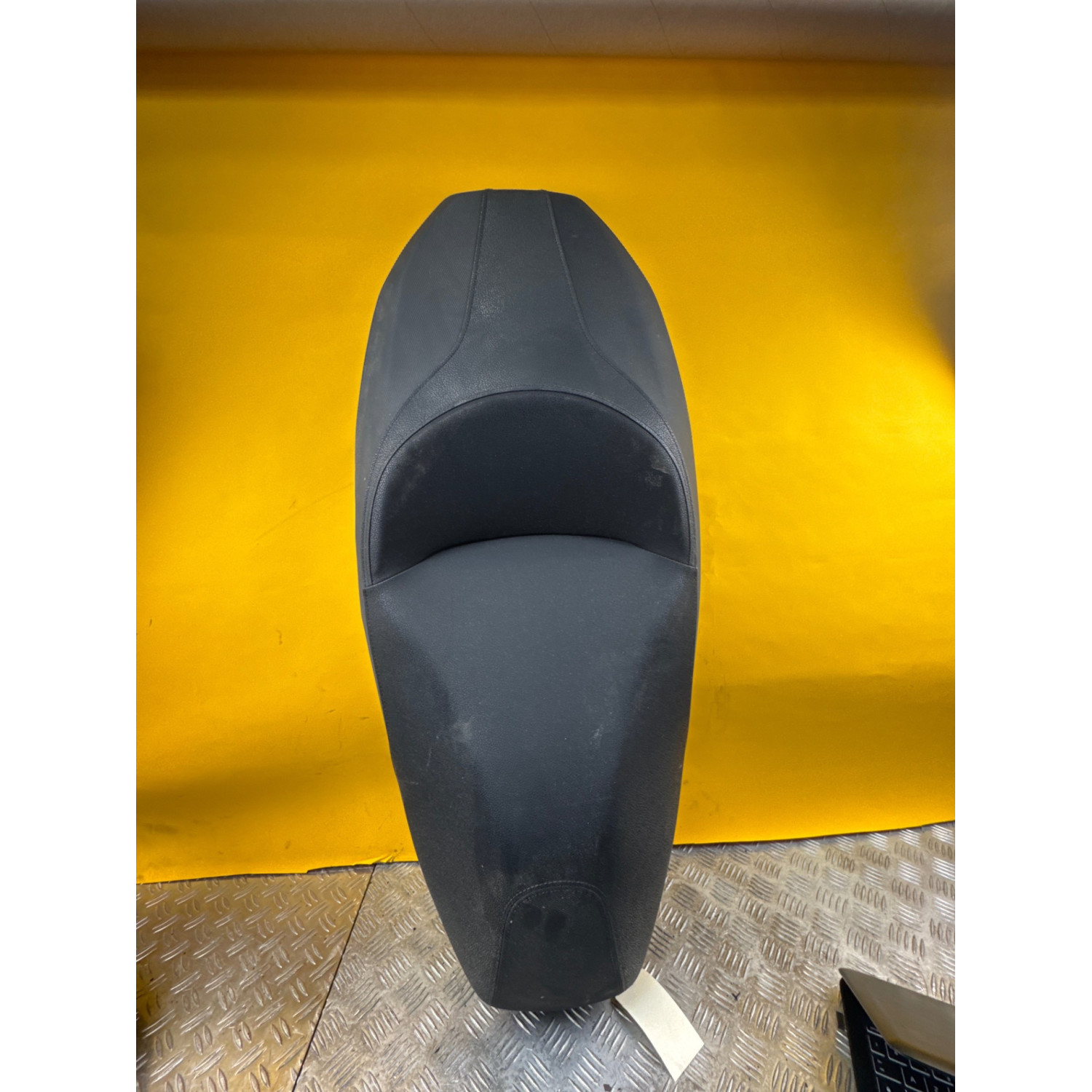Selle pour HONDA FORZA 125 2022 77200-k0b-t000