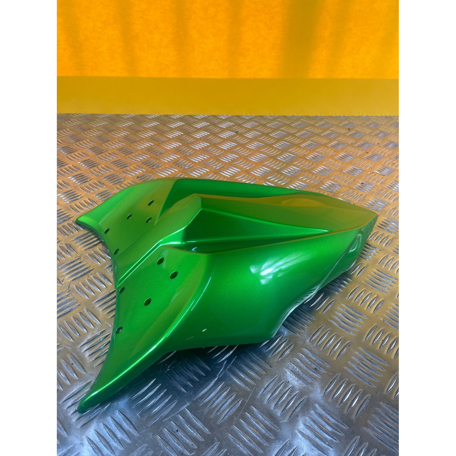 Capot de selle pour KAWASAKI Z 650 99994-0796-51P