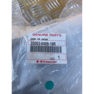 Platine repose pieds arrière droite pour KAWASAKI Z 750 35063-0488-18R