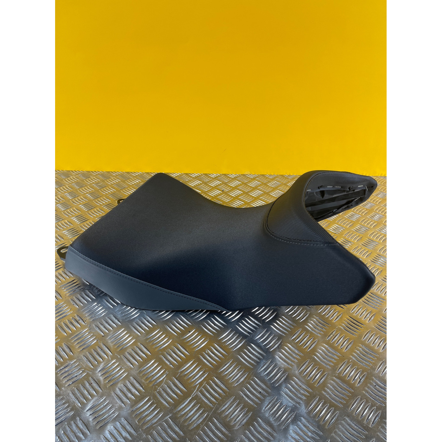 Selle conducteur pour HONDA NT 1100 77100-MLE-01ZA