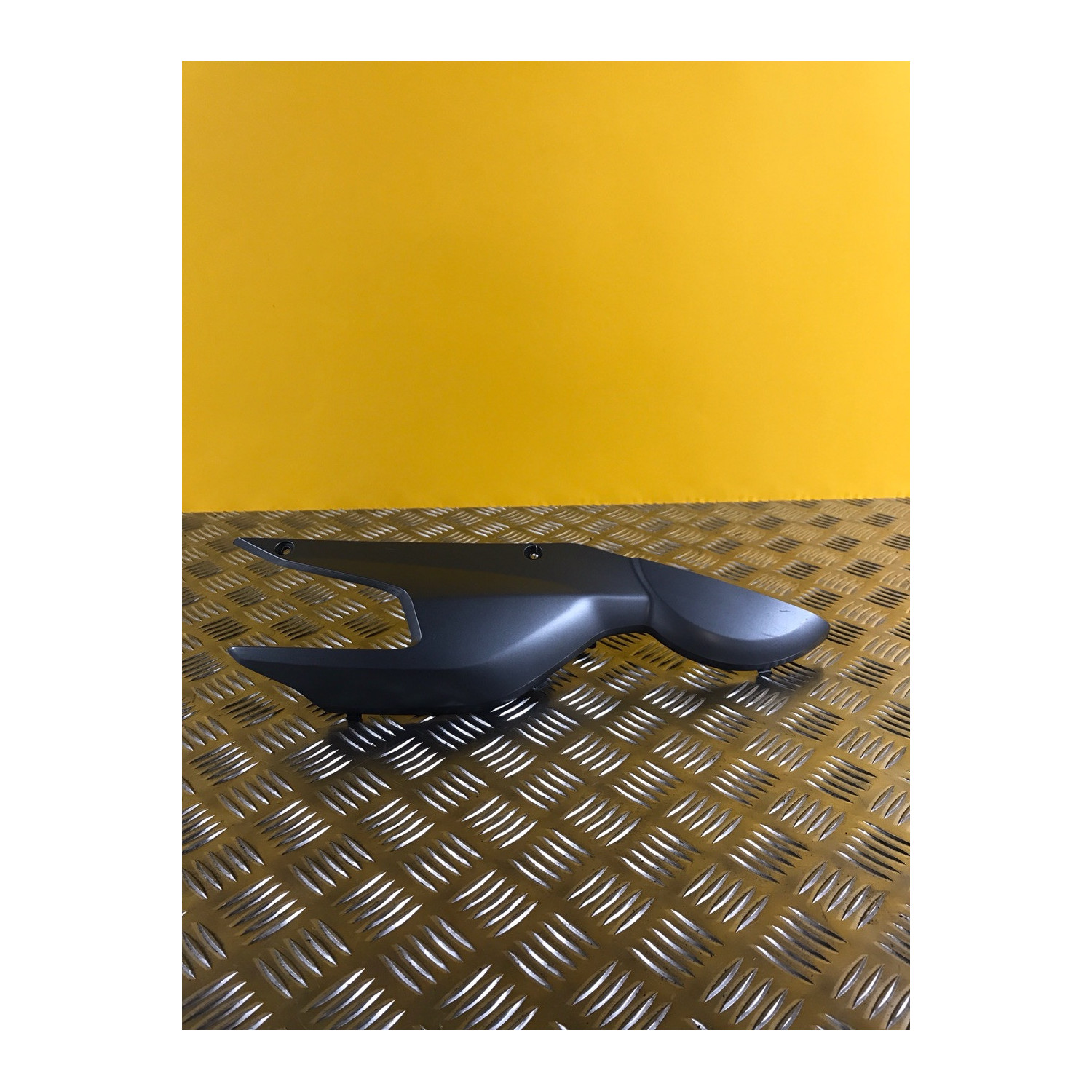 Bas de caisse droit pour BMW C650 Sport 2016