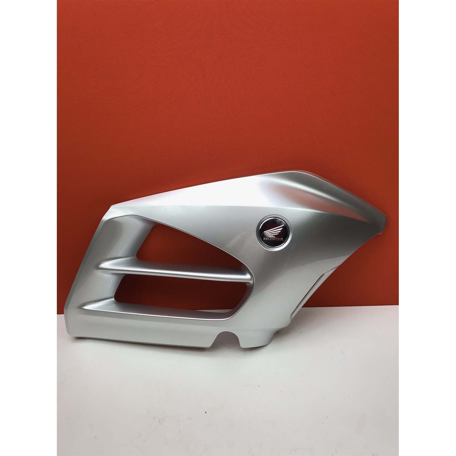 Flanc de carénage droit pour HONDA GOLDWING 1800 2025 64280-MCA-S40ZA