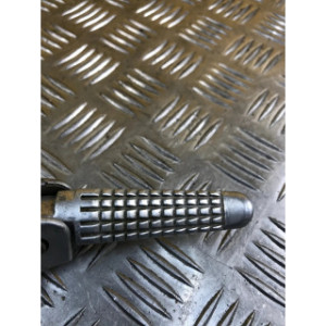Platine repose pieds arrière gauche pour SUZUKI SV 650 S 2001